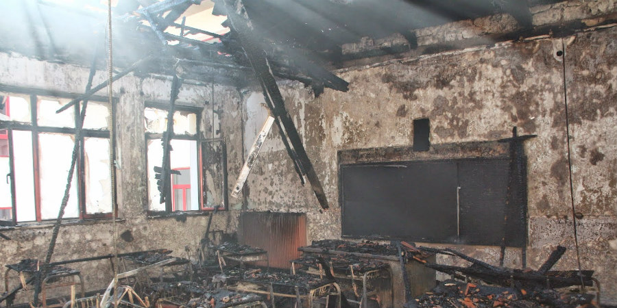 ΛΕΜΕΣΟΣ: Ξένο χέρι σε φωτιά που ξέσπασε εντός σχολείου